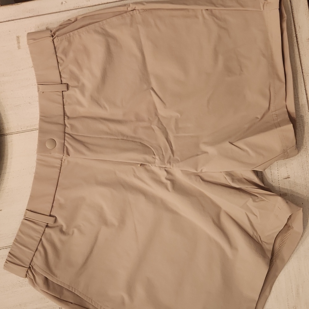 Bearbottom mens shorts